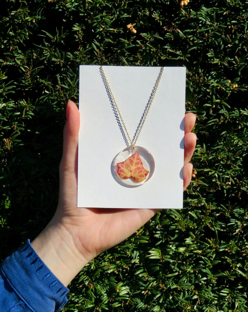 Autumn ivy leaf necklace