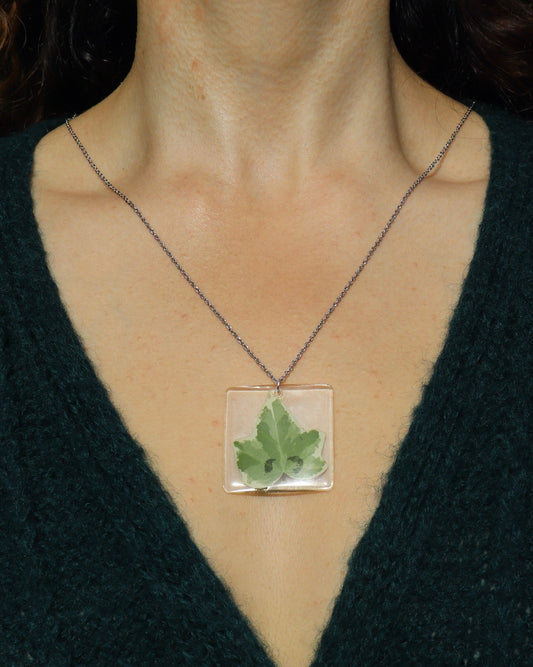 Ivy necklace